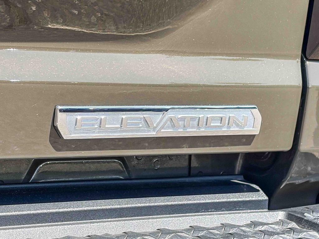 Used 2024 GMC Canyon Elevation w/ Elevation Premium Package image 10