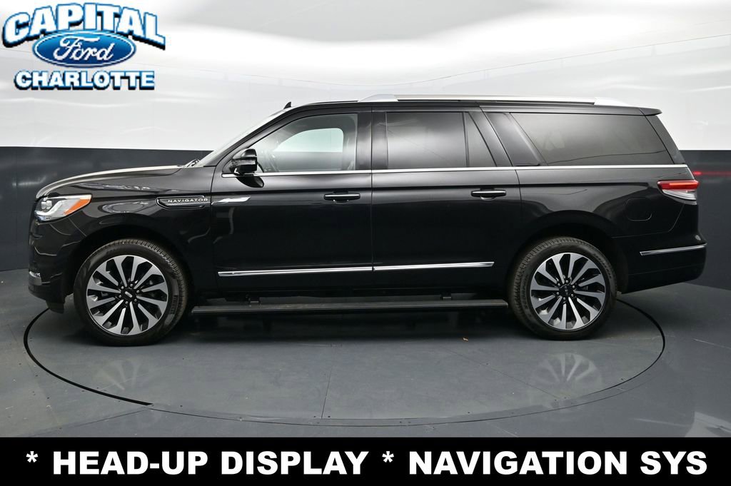 Used 2024 Lincoln Navigator L Reserve AWD/4WD image 5
