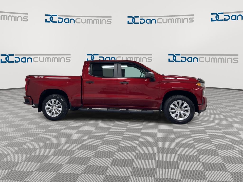 Used 2022 Chevrolet Silverado 1500 Custom w/ LPO, Dark Essentials Package image 9