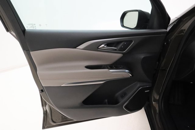 Certified 2024 Chevrolet Traverse LT w/ Enhanced Driving Package image 7