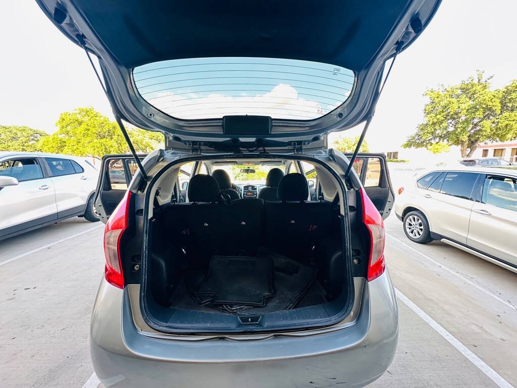 Used 2015 Nissan Versa Note FWD image 18