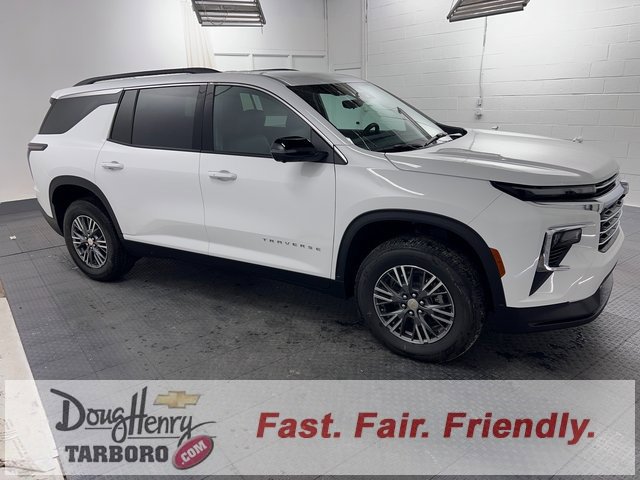 New 2026 Chevrolet Traverse LT w/ Driver Confidence Package image 3