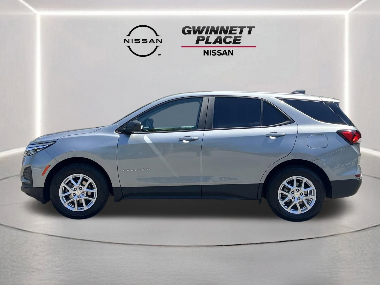 Used 2023 Chevrolet Equinox LS w/ LS Convenience Package AWD/4WD image 20