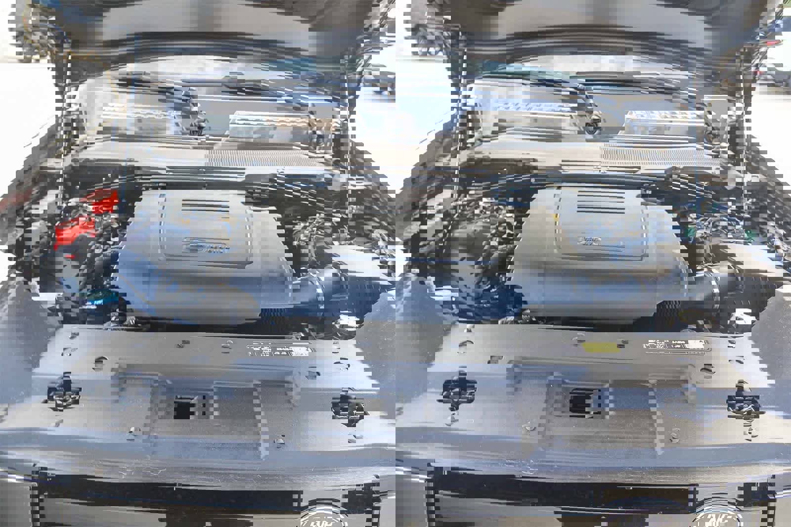 New 2026 Land Rover Defender 110 S image 27