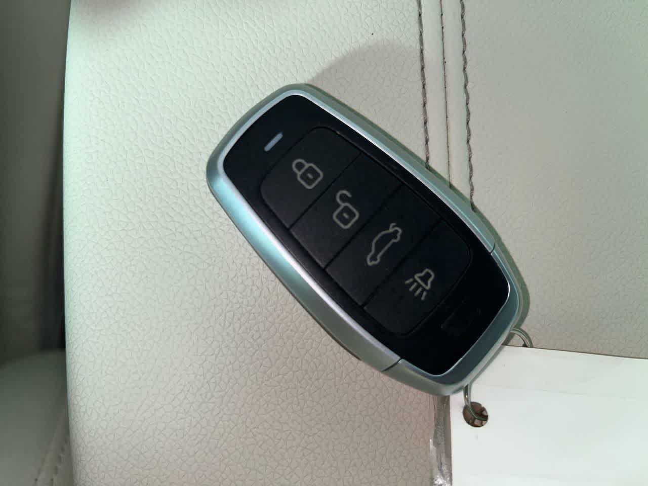 Used 2024 Chevrolet Malibu LT FWD image 24
