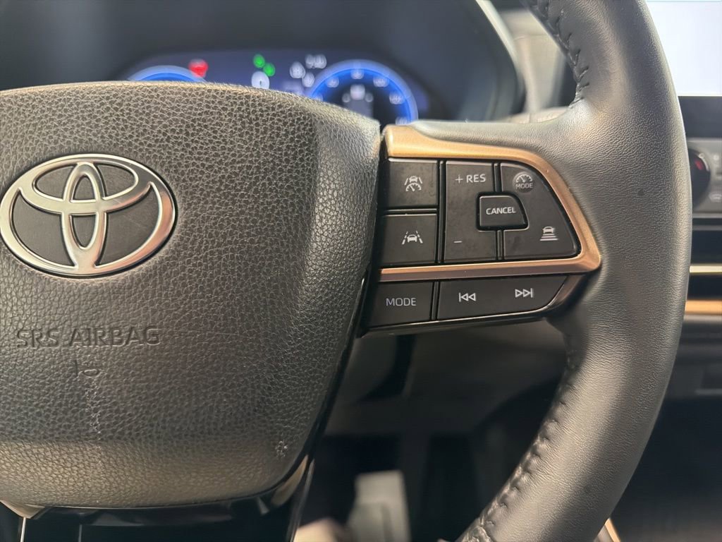 Used 2024 Toyota Grand Highlander AWD Hybrid image 28