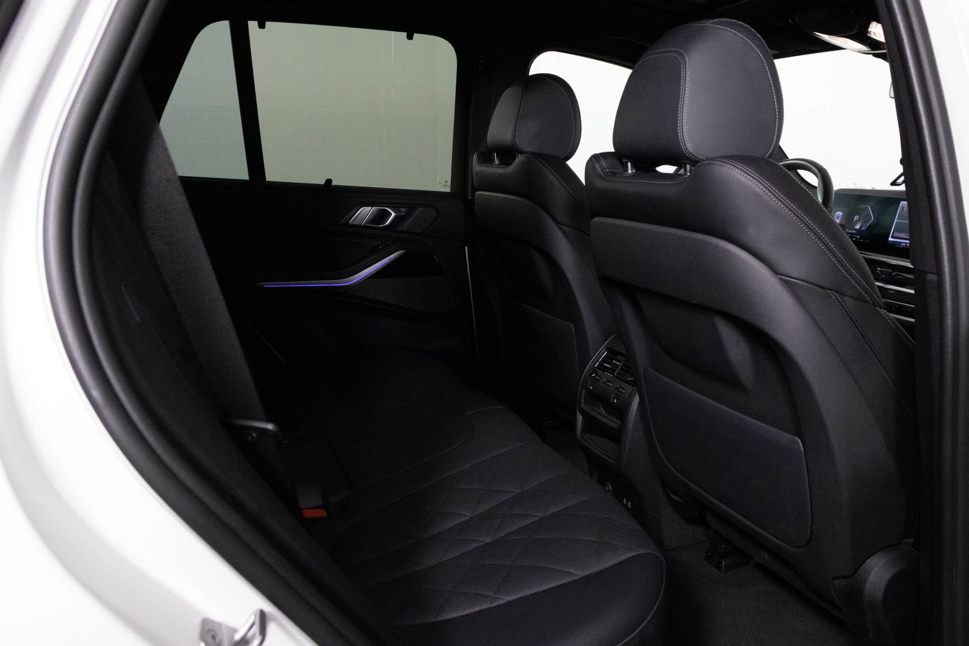 Used 2024 BMW X5 xDrive40i image 40