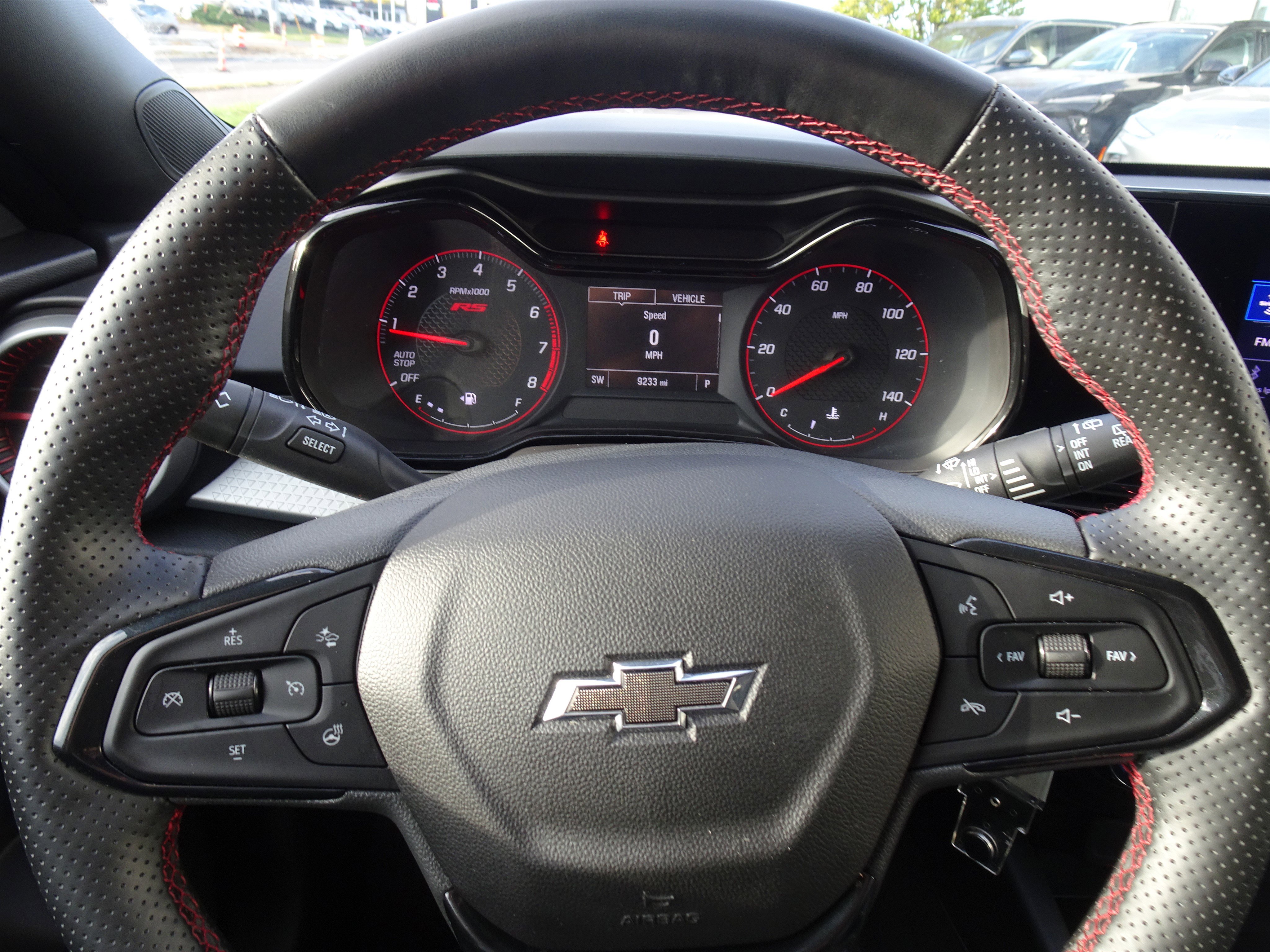 Used 2025 Chevrolet Trax RS image 19