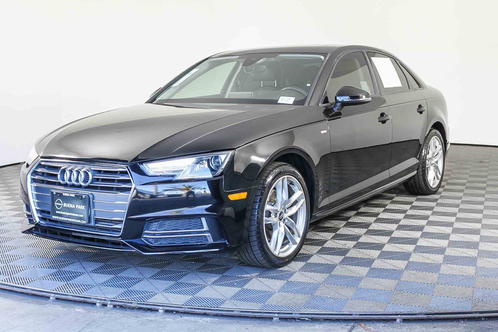Used 2017 Audi A4 2.0T Ultra Premium w/ Convenience Package image 3