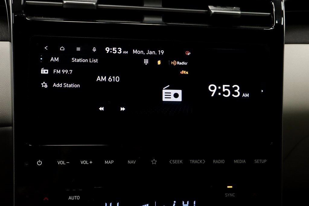 Used 2024 Hyundai Tucson Limited image 4