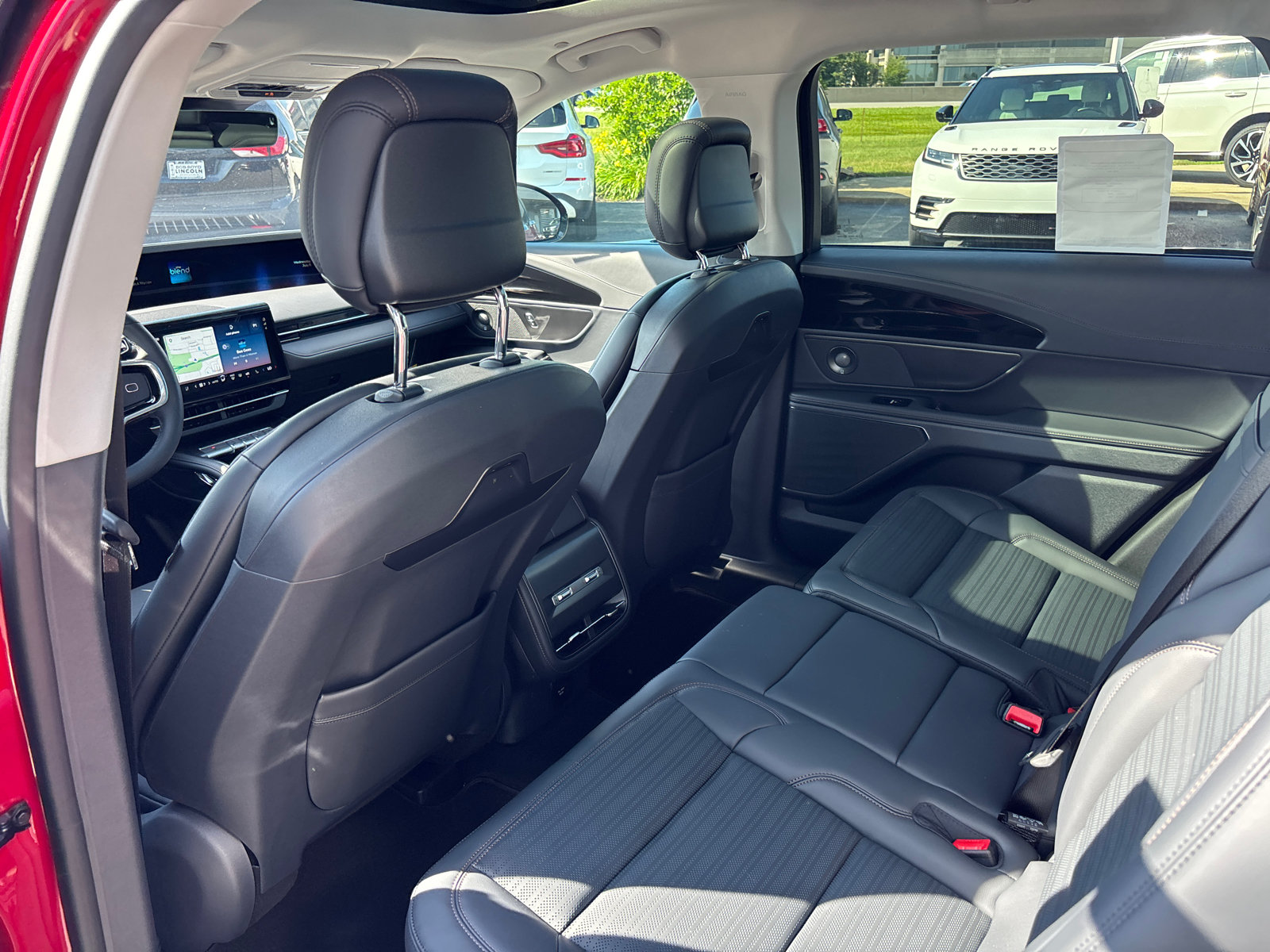 New 2026 Lincoln Nautilus Reserve AWD/4WD image 28