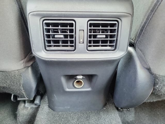Used 2025 Toyota RAV4 LE FWD image 13