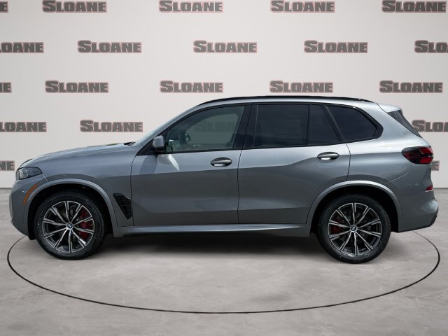 New 2026 BMW X5 xDrive40i w/ M Sport Package AWD/4WD image 2