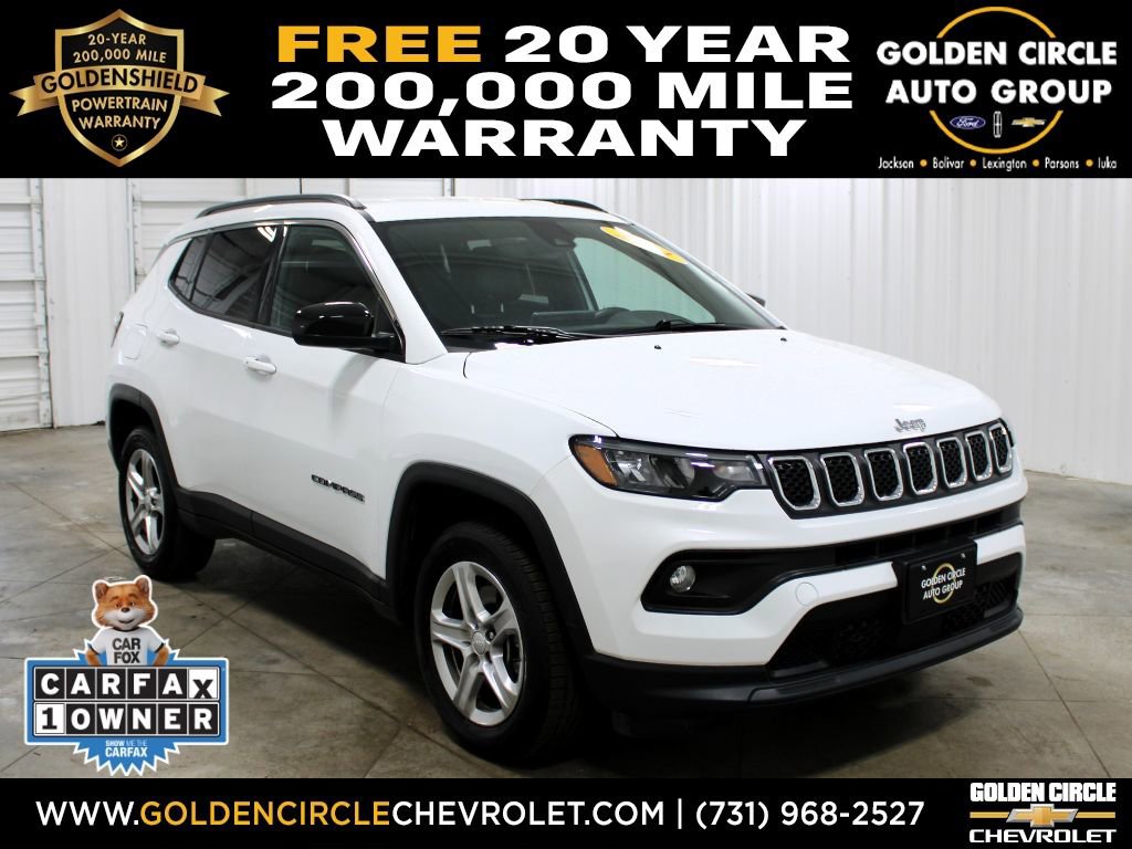 Used 2024 Jeep Compass Latitude AWD/4WD image 1