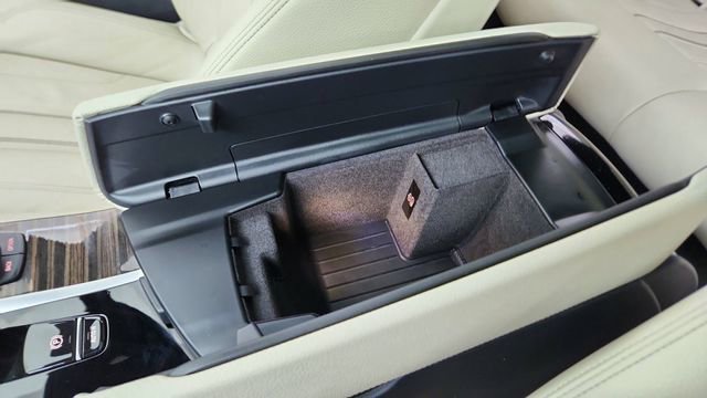 Used 2023 BMW 540i w/ M Sport Package image 52