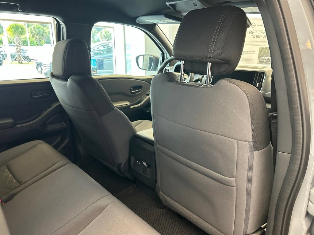 New 2026 Nissan Frontier SV AWD/4WD image 42