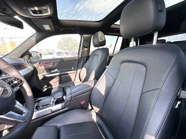 Certified 2023 Mercedes-Benz EQB 300 4MATIC w/ Driver Assistance Package image 16