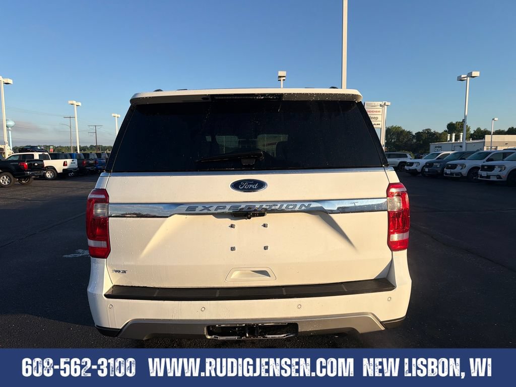 Used 2021 Ford Expedition XLT AWD/4WD image 4