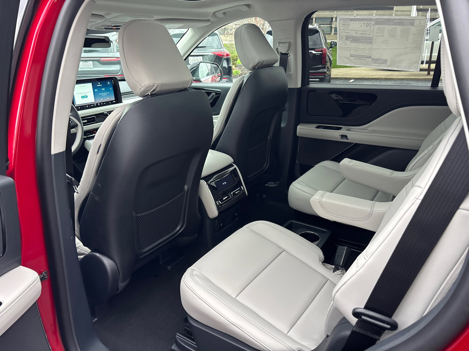 New 2026 Lincoln Aviator AWD image 27