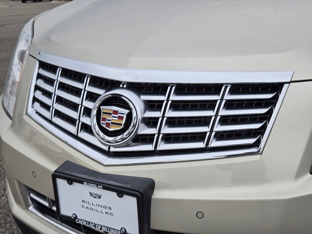 Used 2013 Cadillac SRX Luxury image 35