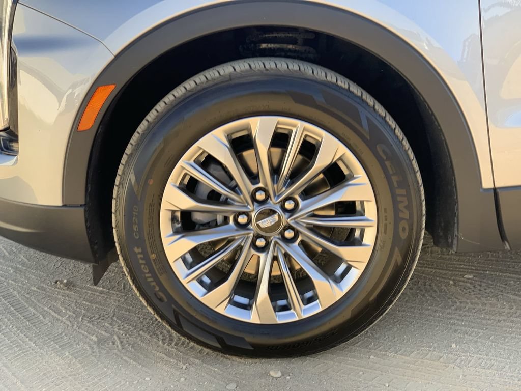 Certified 2024 Cadillac XT4 Premium Luxury FWD image 31