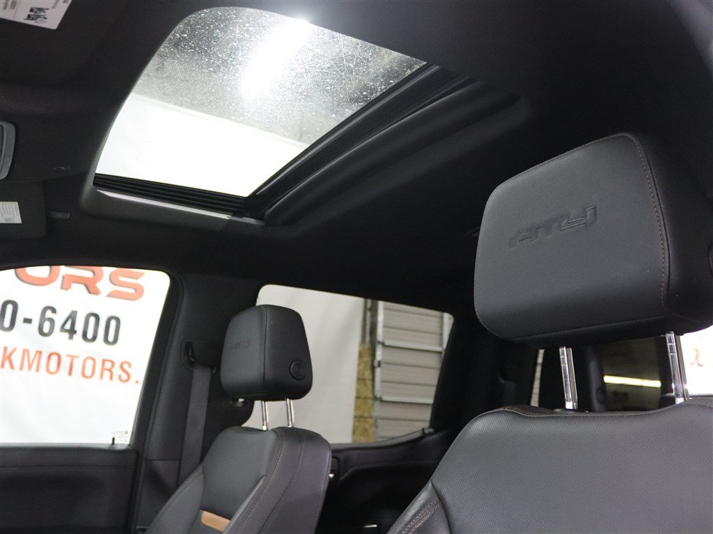 Used 2021 GMC Sierra 1500 AT4 w/ AT4 Value Package AWD/4WD image 18