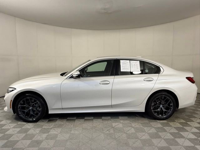 Used 2025 BMW 330i xDrive Sedan w/ Convenience Package AWD/4WD video 3