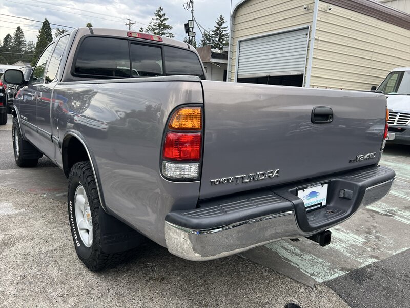 Used 2002 Toyota Tundra SR5 AWD/4WD image 3