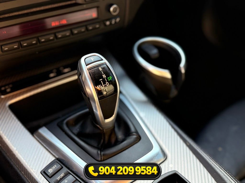 Used 2011 BMW Z4 sDrive35is image 16