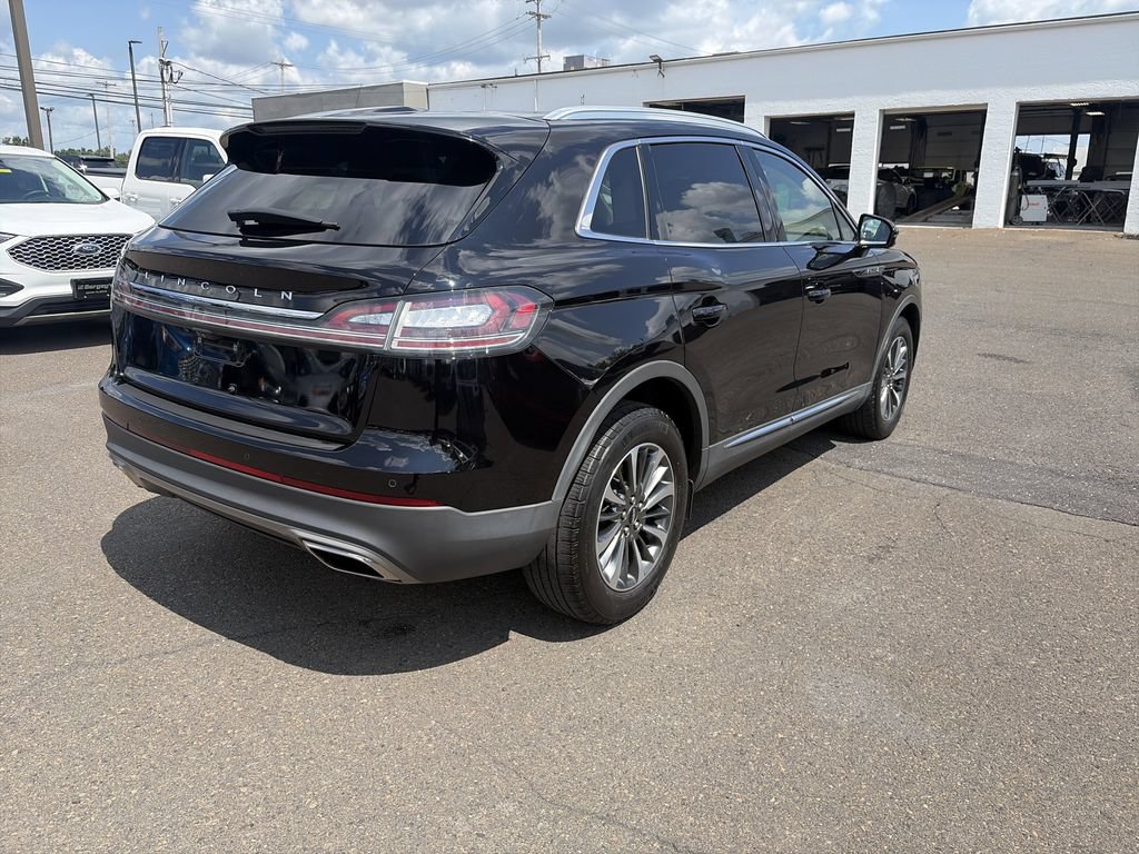 Certified 2023 Lincoln Nautilus Reserve AWD/4WD image 8