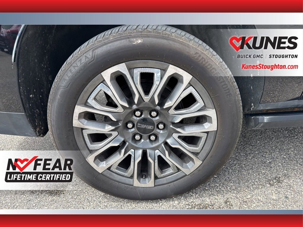 Used 2023 GMC Yukon XL Denali Ultimate image 14