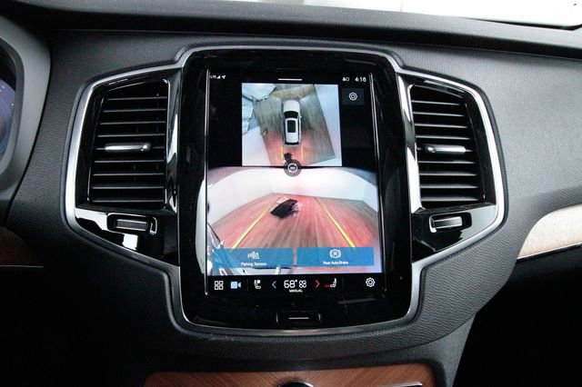 Certified 2025 Volvo XC90 B6 Plus w/ Protection Package Premier image 21