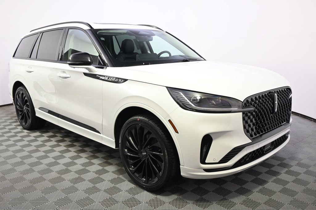 New 2026 Lincoln Aviator Reserve image 8