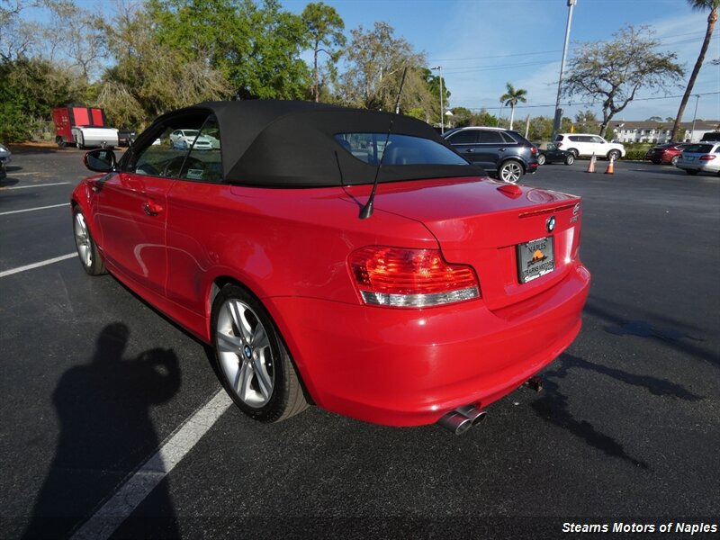 Used 2010 BMW 128i Convertible image 9
