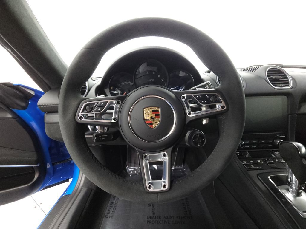 Used 2022 Porsche 718 Cayman GTS RWD image 11