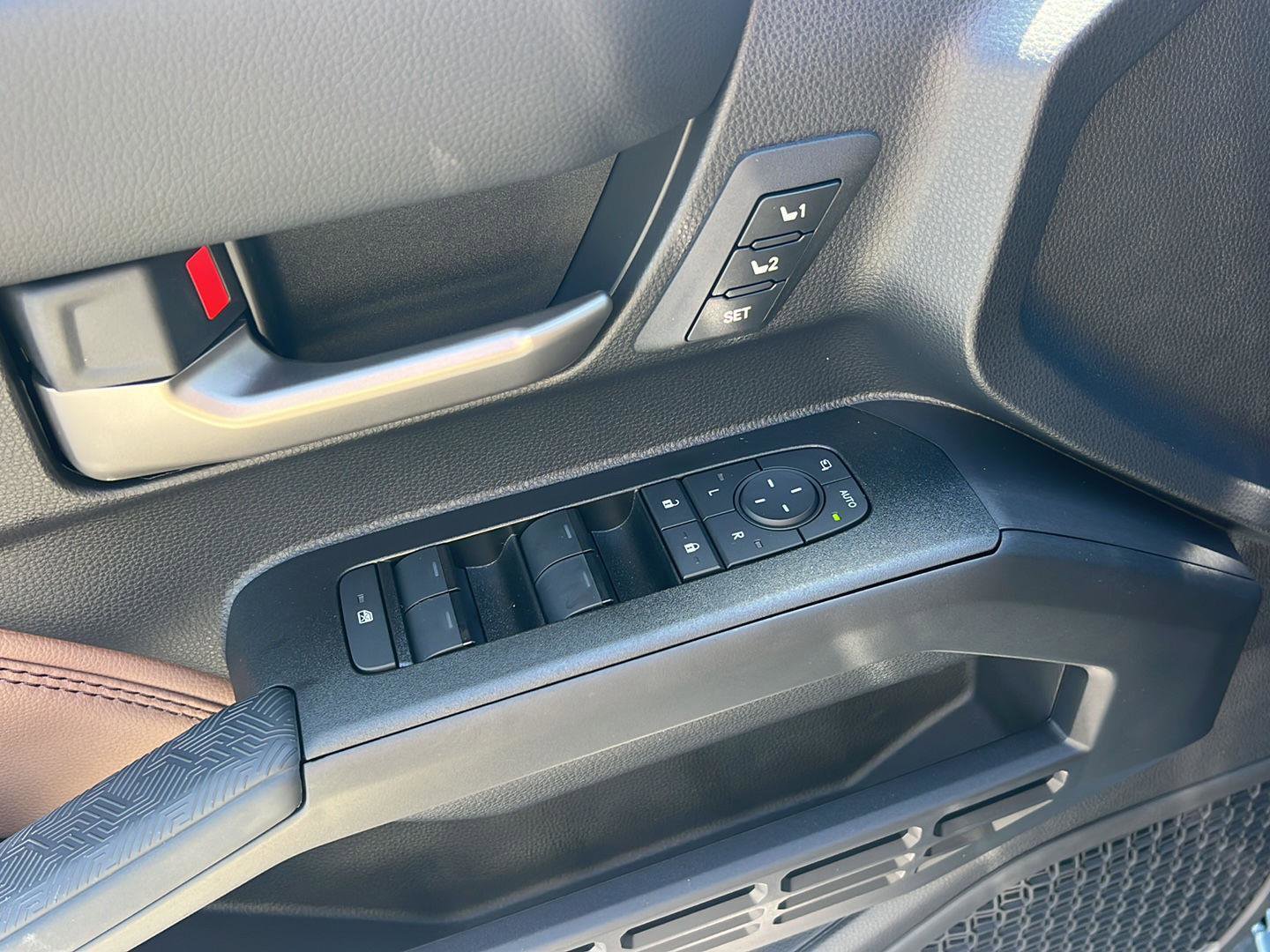 New 2026 Toyota 4Runner Limited image 31