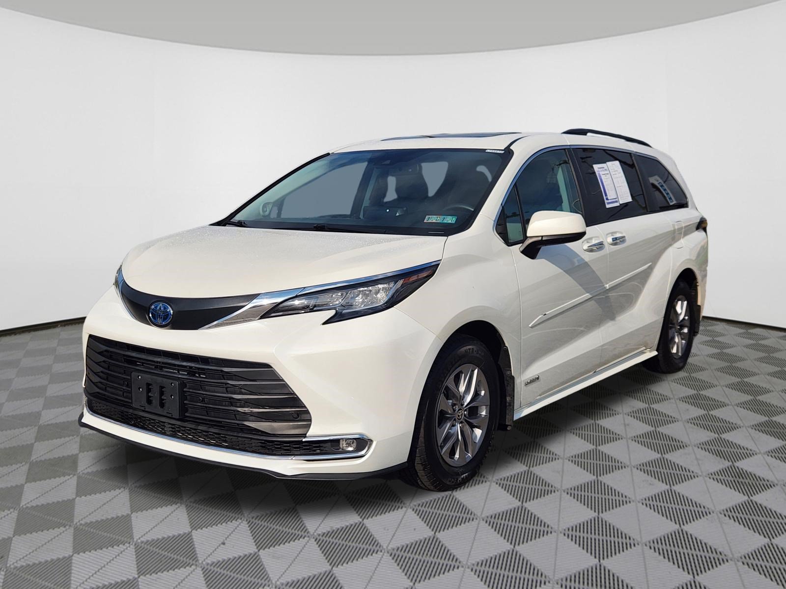 Used 2021 Toyota Sienna XLE w/ XLE Plus Package AWD/4WD video 2