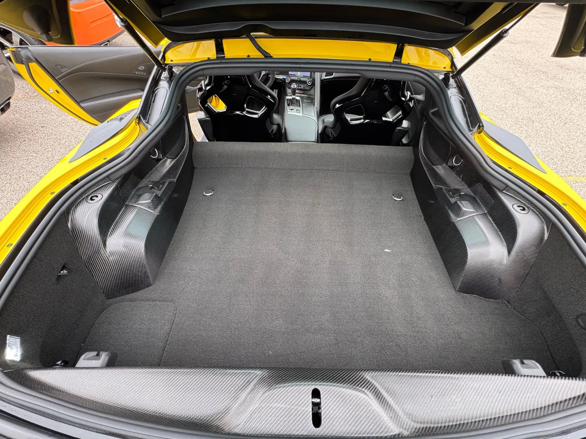 Used 2015 Chevrolet Corvette Z06 w/ Z07 Performance Package image 36