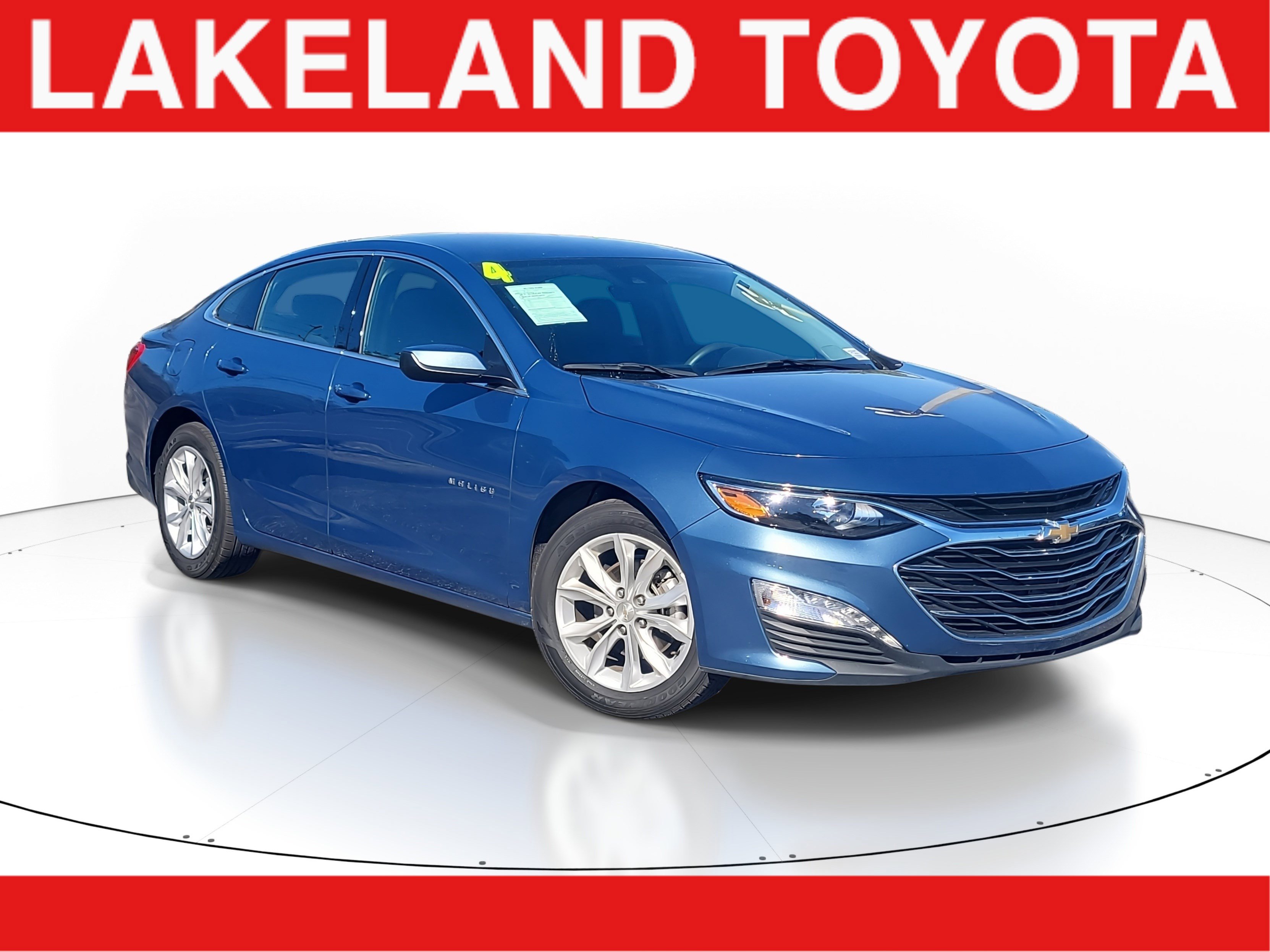 Used 2024 Chevrolet Malibu LT image 1
