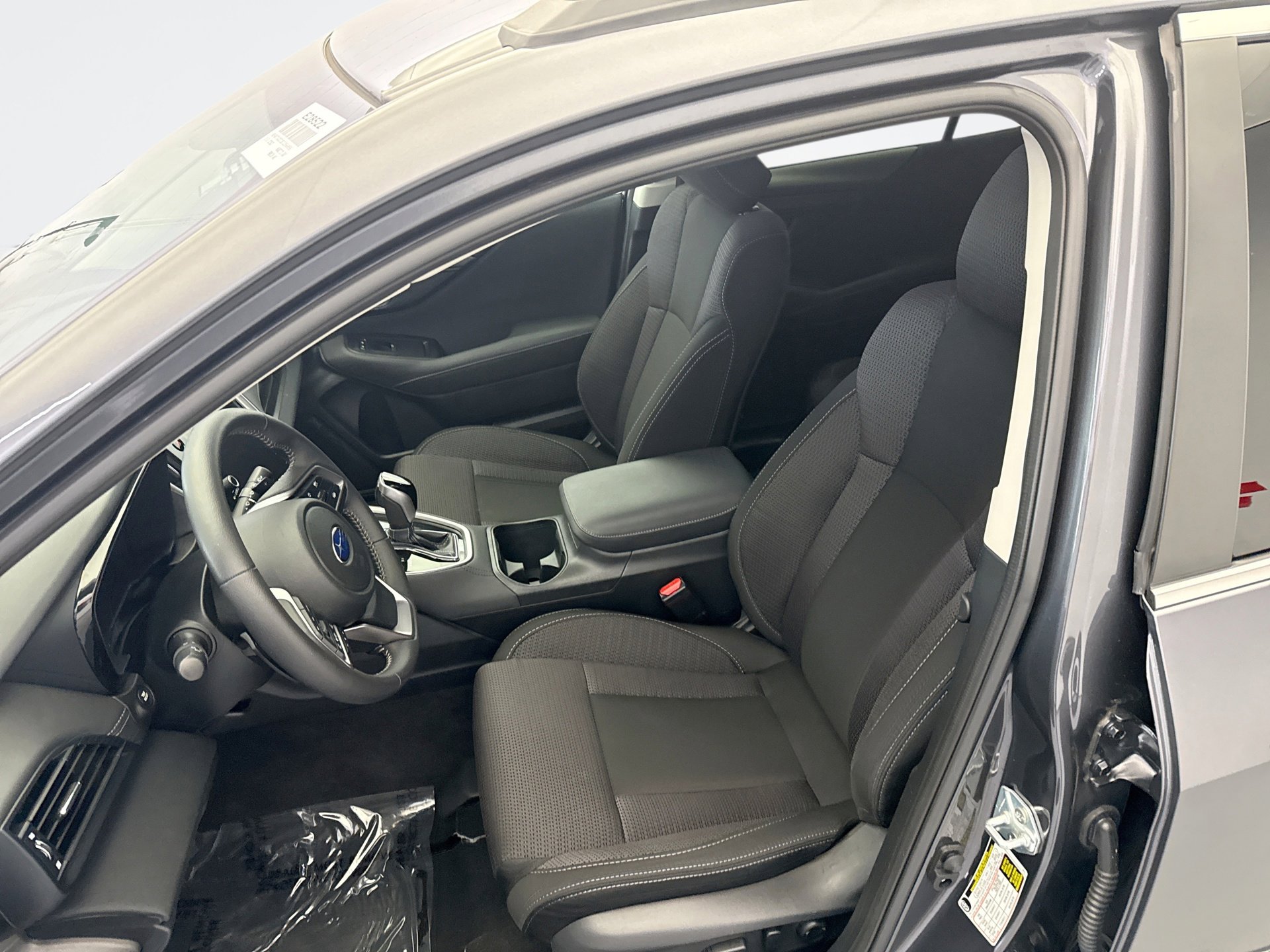 Used 2025 Subaru Outback Premium AWD/4WD image 11