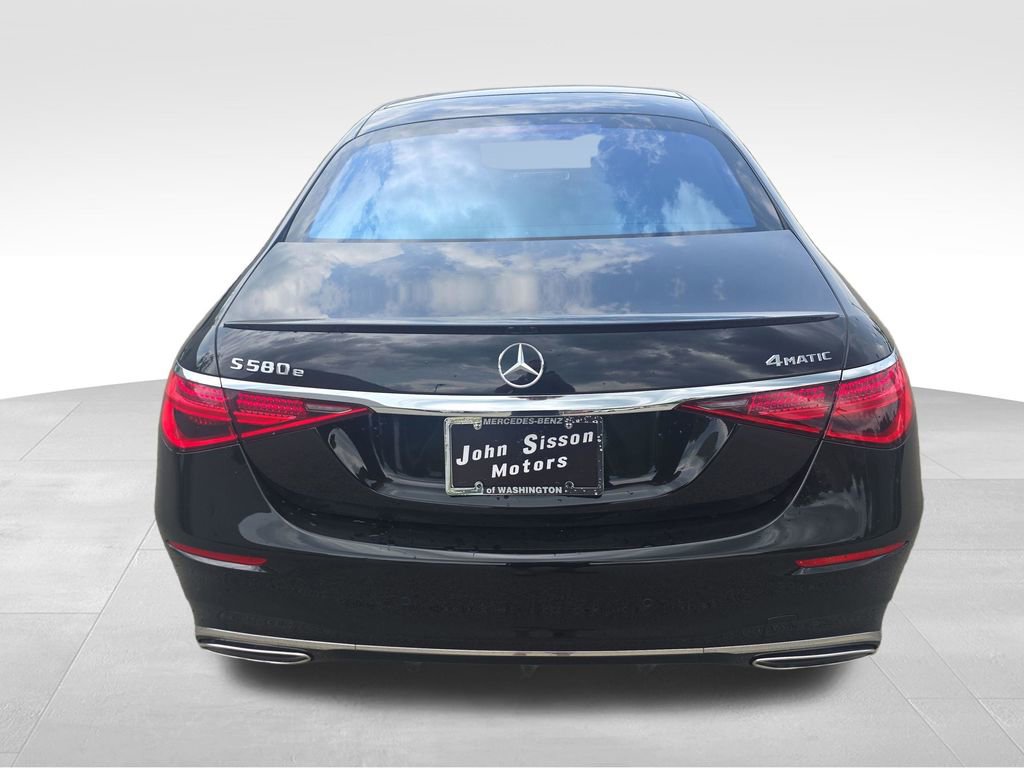 New 2026 Mercedes-Benz S 580e 4MATIC Sedan image 4