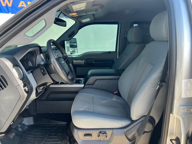Used 2016 Ford F250 XLT w/ FX4 Off-Road Package AWD/4WD image 4