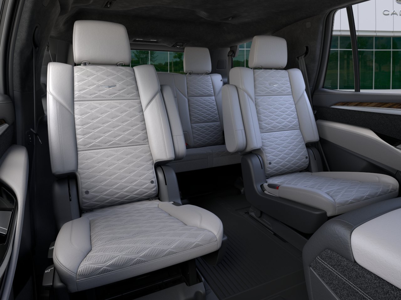 New 2026 Cadillac Escalade Platinum Sport w/ LPO, ONYX Package AWD/4WD image 17
