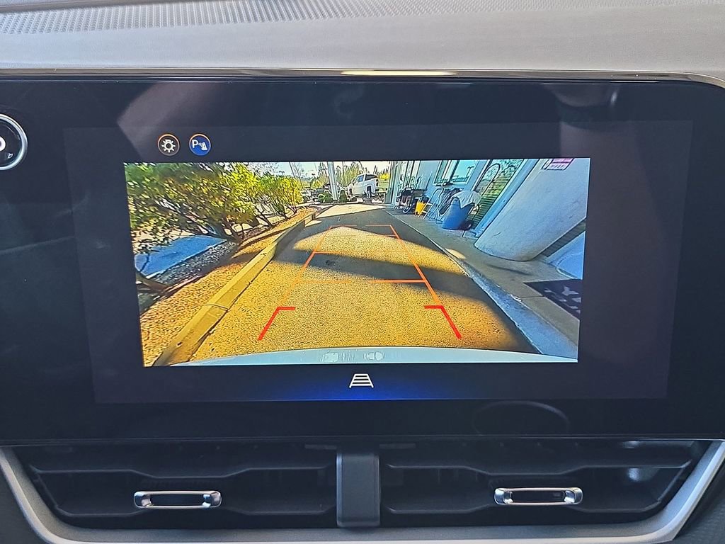 New 2025 Chevrolet Equinox LT image 15