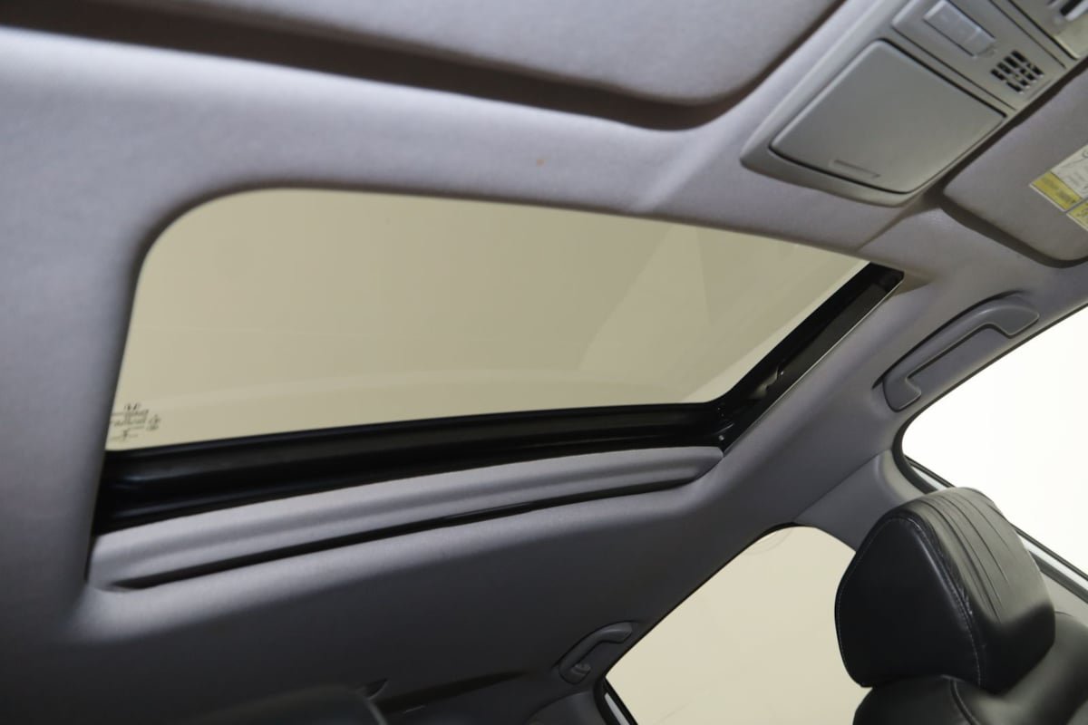 Used 2022 Honda CR-V EX-L image 10