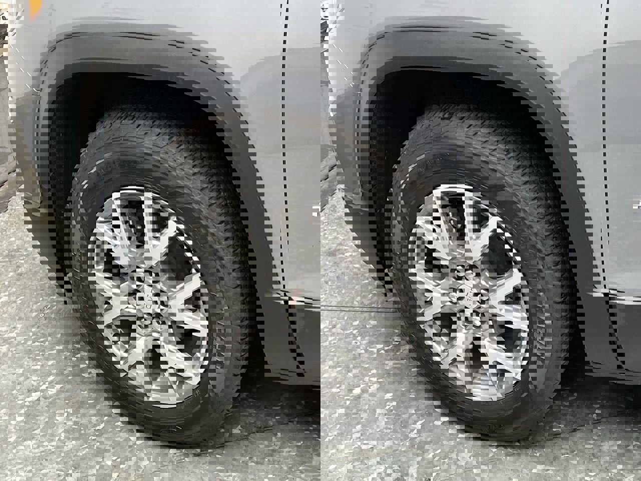 Used 2021 GMC Acadia SLT w/ Preferred Package AWD/4WD image 34