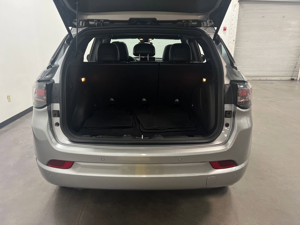 Used 2023 Jeep Compass High Altitude image 25
