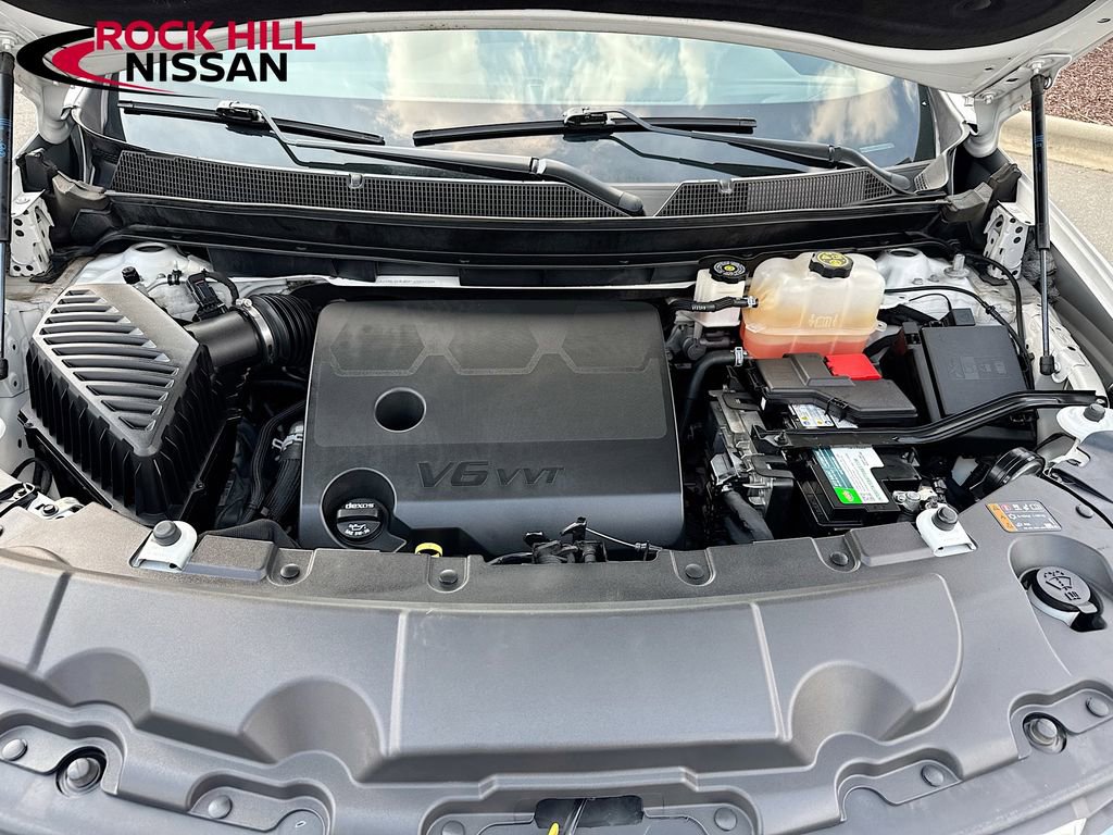 Used 2023 Chevrolet Traverse LT image 25