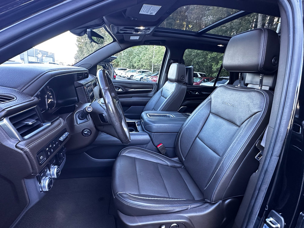 Used 2021 GMC Yukon Denali w/ Denali Ultimate Package image 10