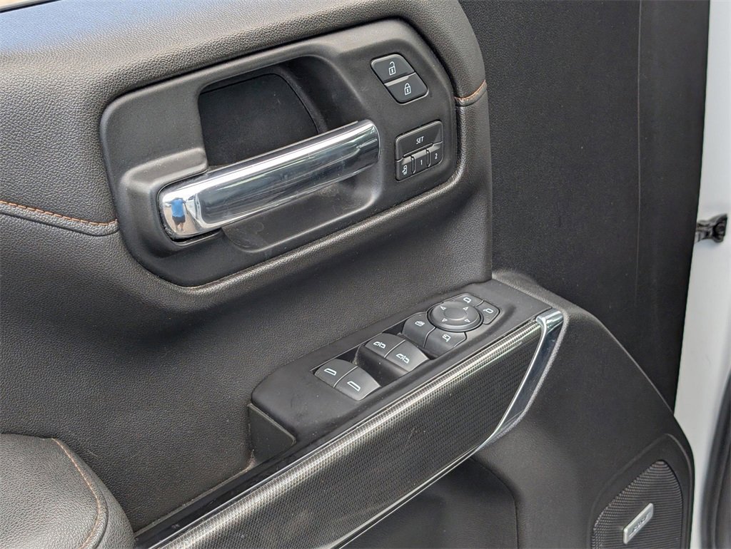 Used 2019 GMC Sierra 1500 AT4 w/ AT4 Preferred Package image 16